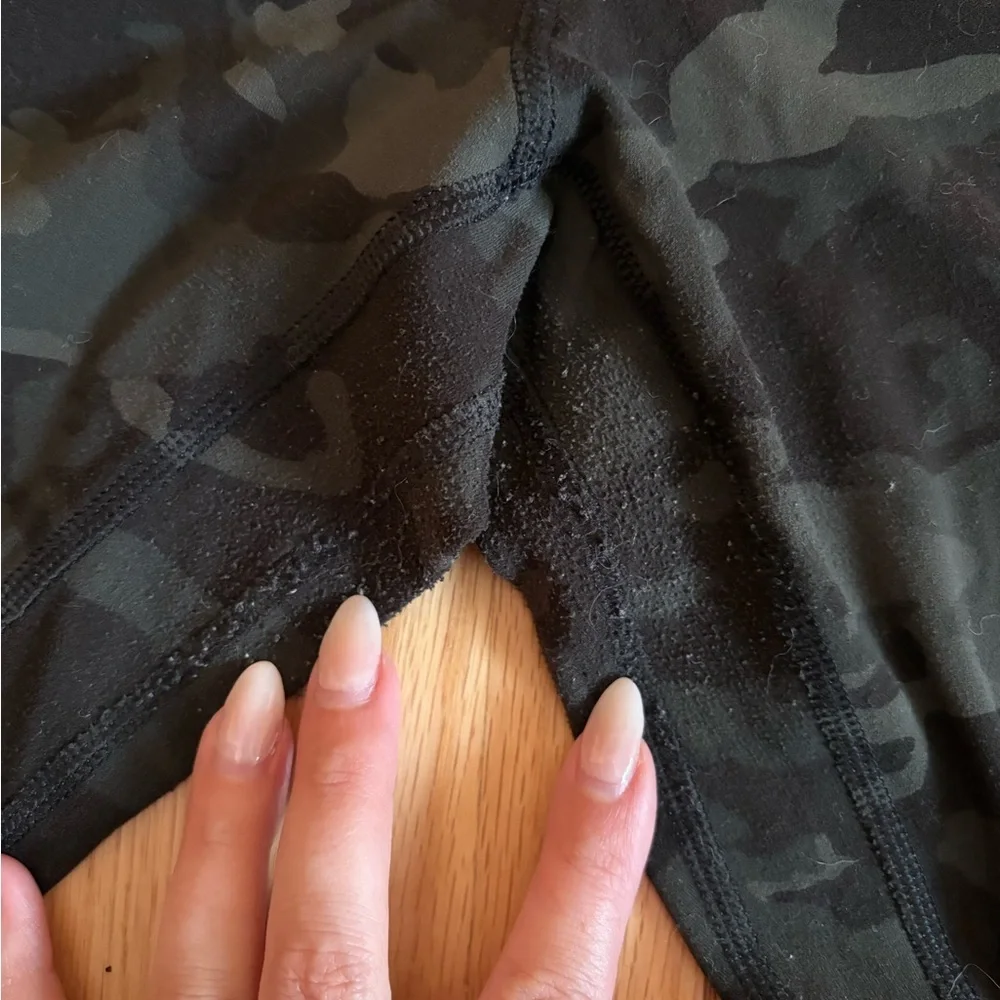 Lululemon Align Full Length Leggings. Size 8 Camo - Picture 9 of 9